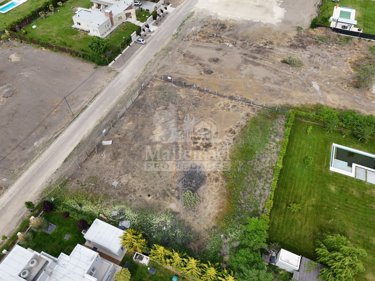 TERRENO 2000 m² EN BARRIO BONORINO - TRELEW