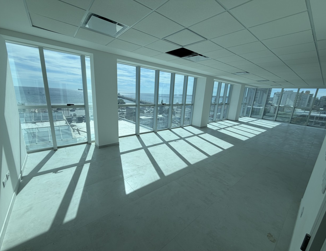 OFICINA 185 m² A ESTRENAR CON VISTA AL MAR