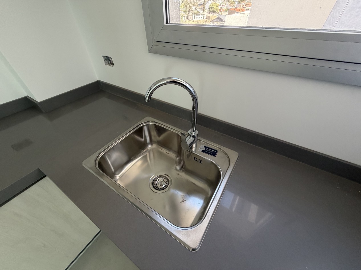 OFICINA 185 m² A ESTRENAR CON VISTA AL MAR