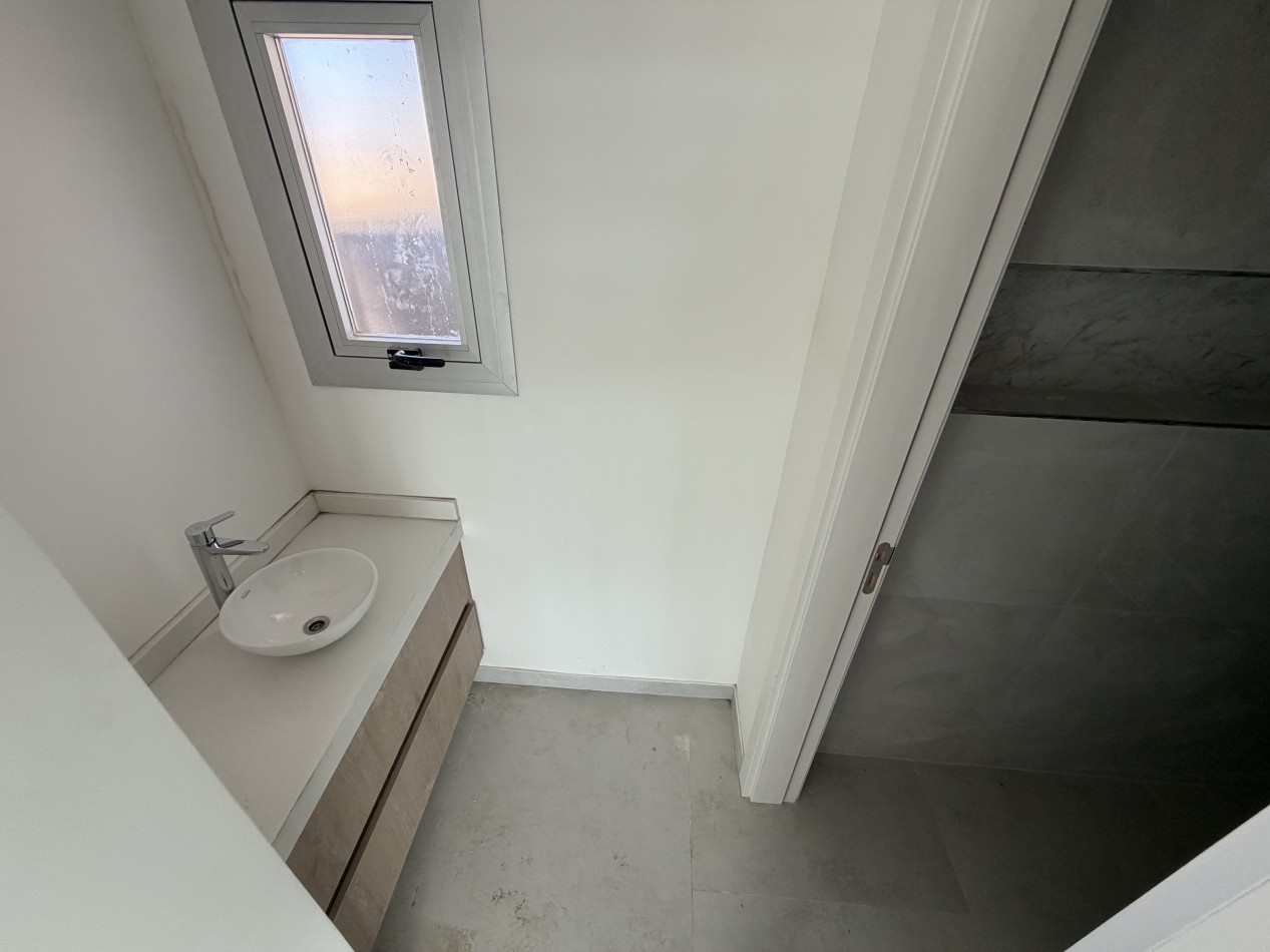 OFICINA 185 m² A ESTRENAR CON VISTA AL MAR
