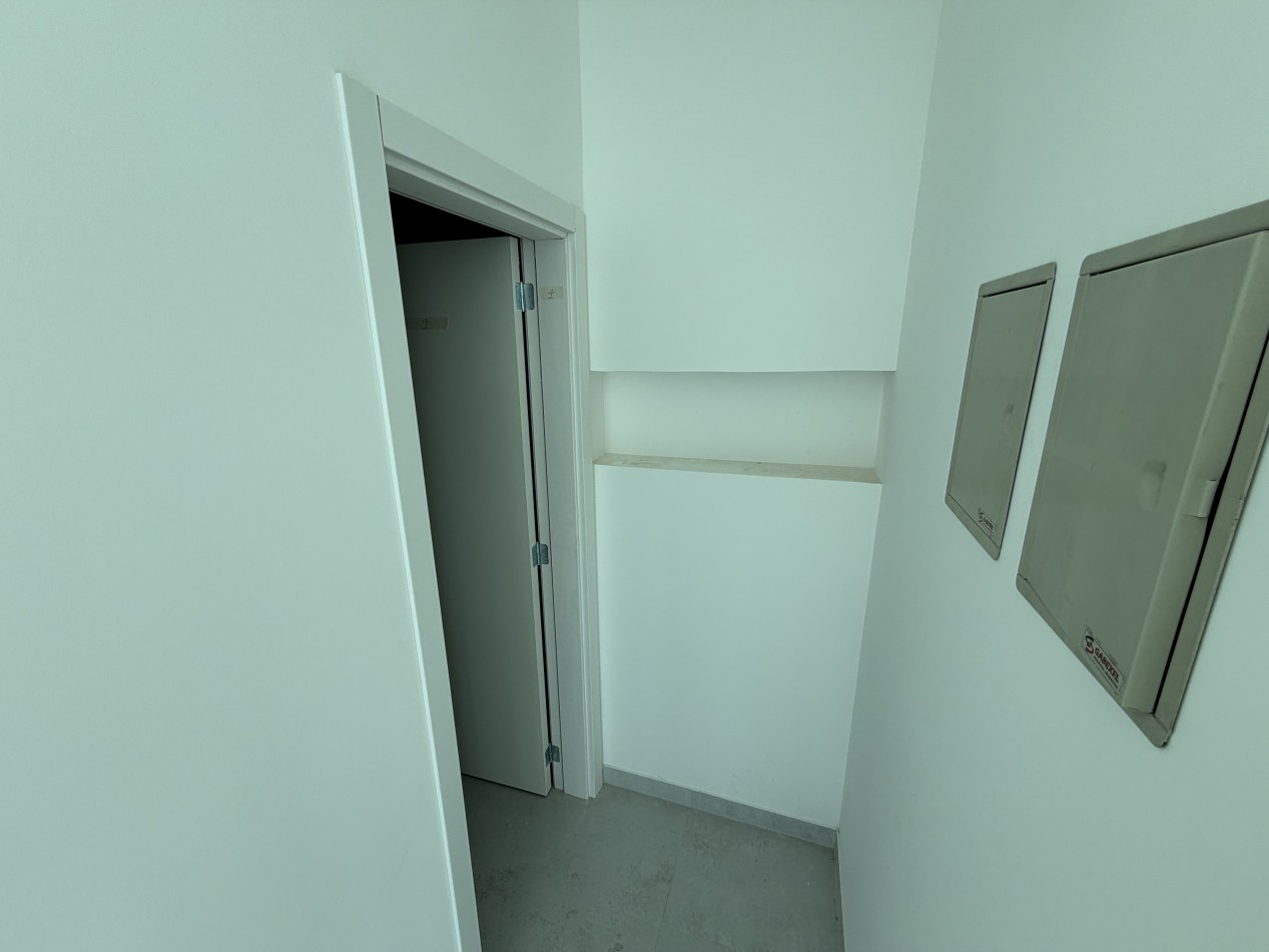 OFICINA 185 m² A ESTRENAR CON VISTA AL MAR