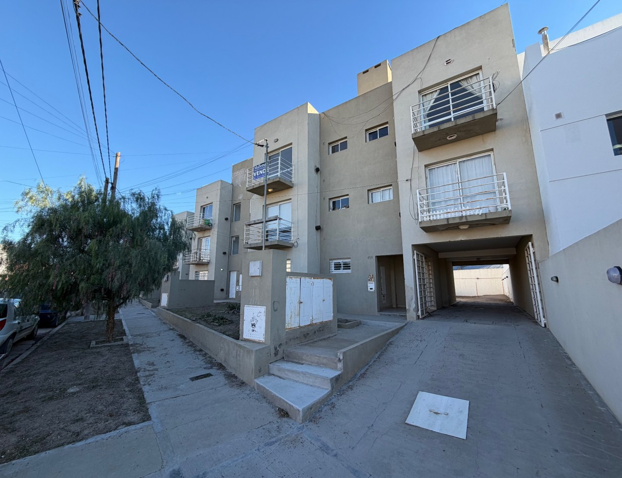 DEPARTAMENTO 2 DORMITORIOS CON COCHERA EN ZONA SUR 